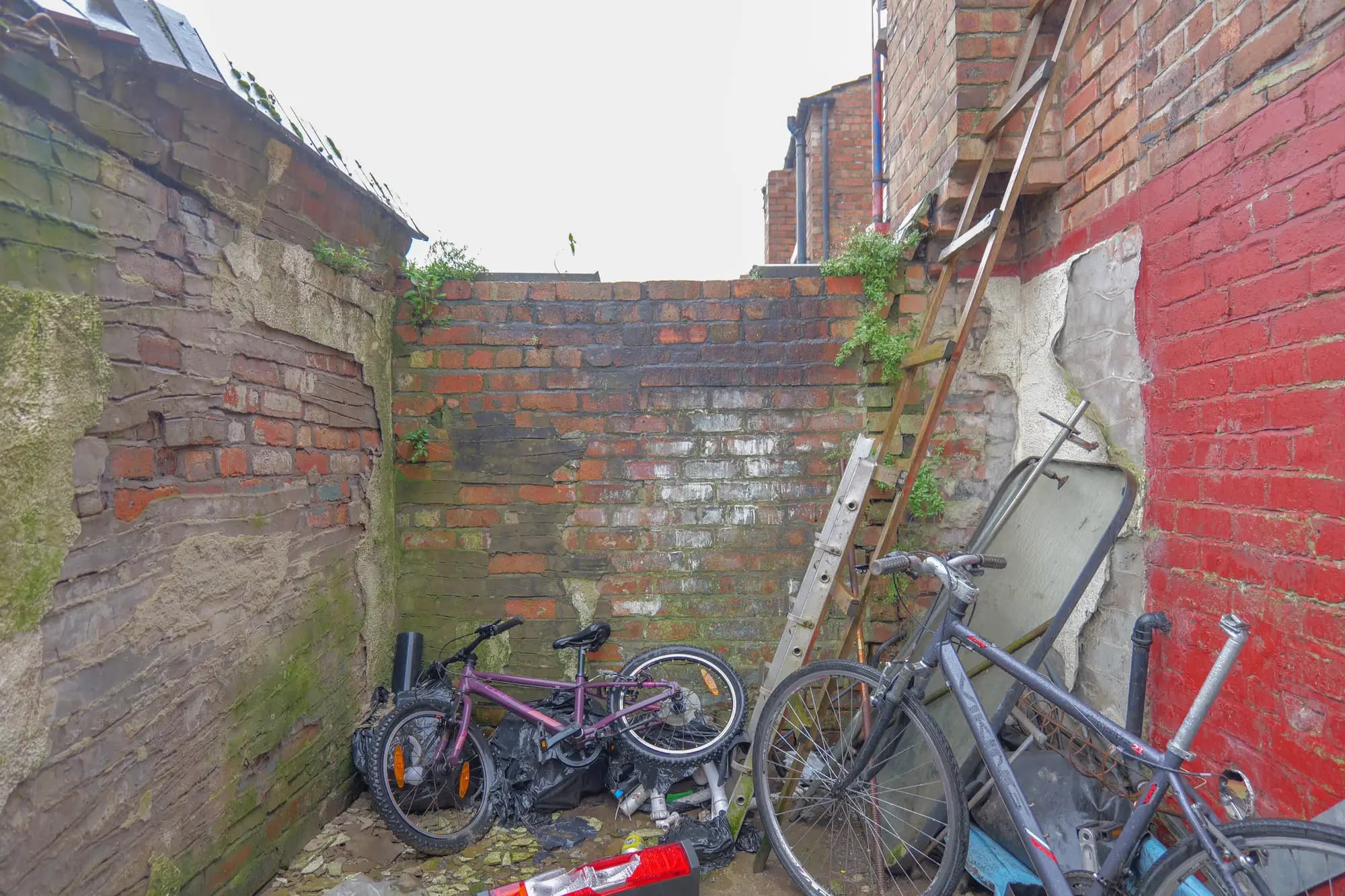 property photo 18 of 20