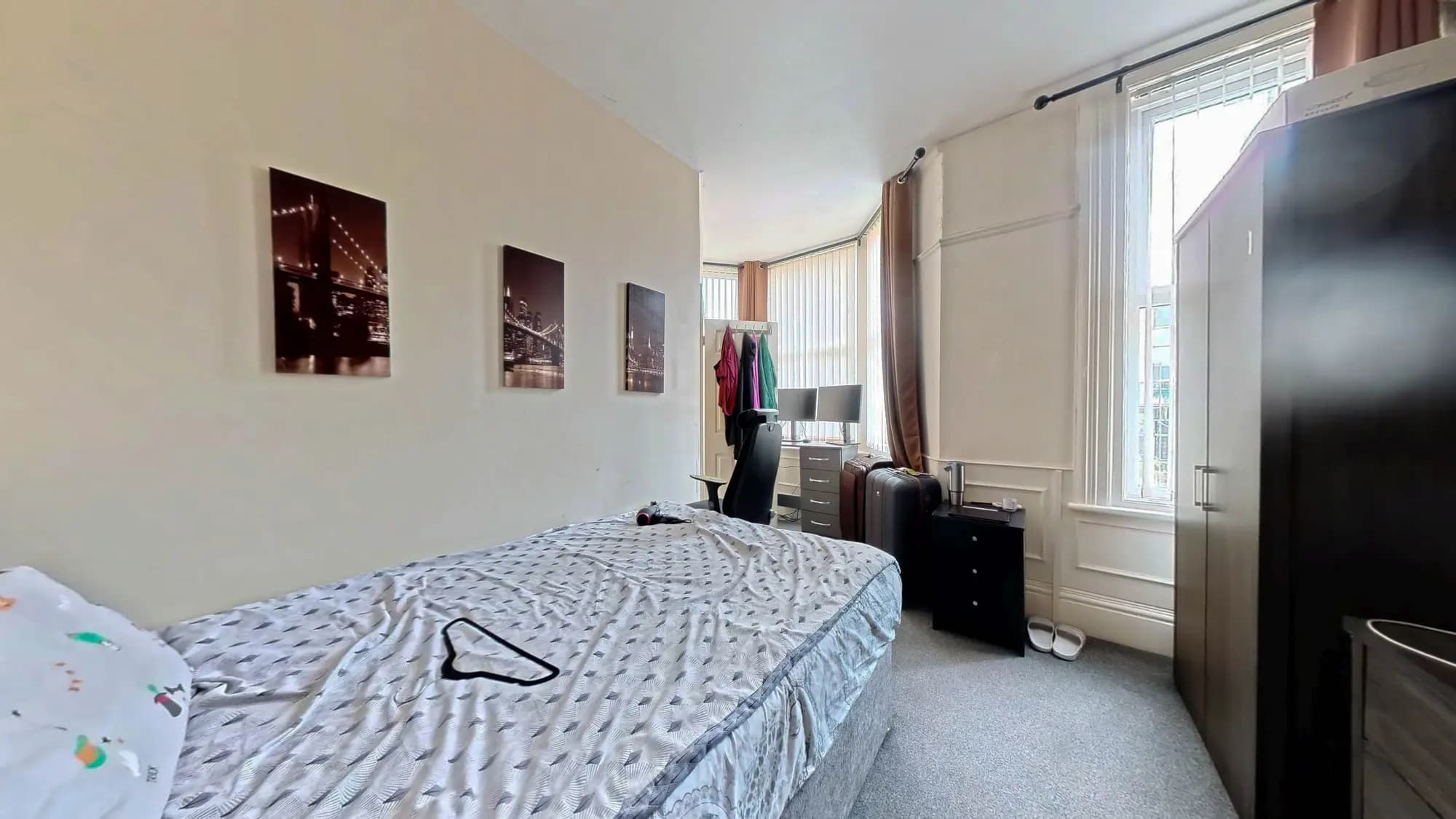 property photo 23 of 29