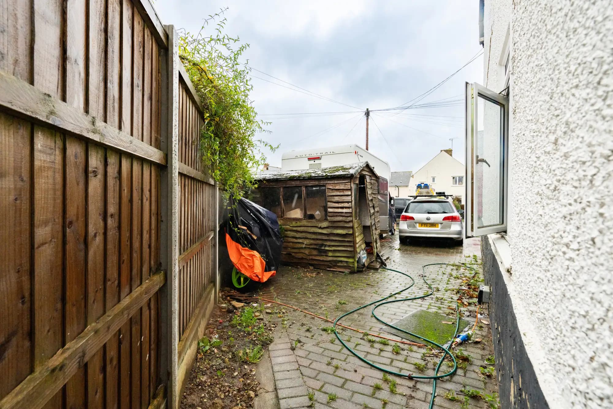 property photo 27 of 35