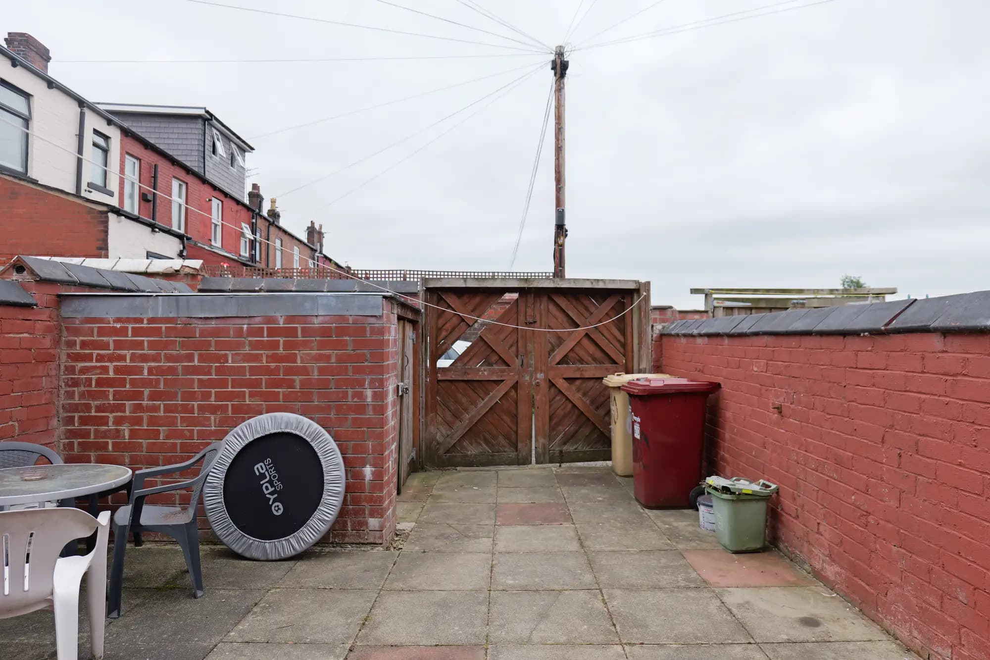 property photo 11 of 15