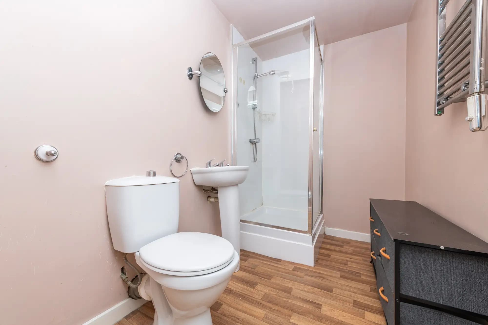 property photo 13 of 26