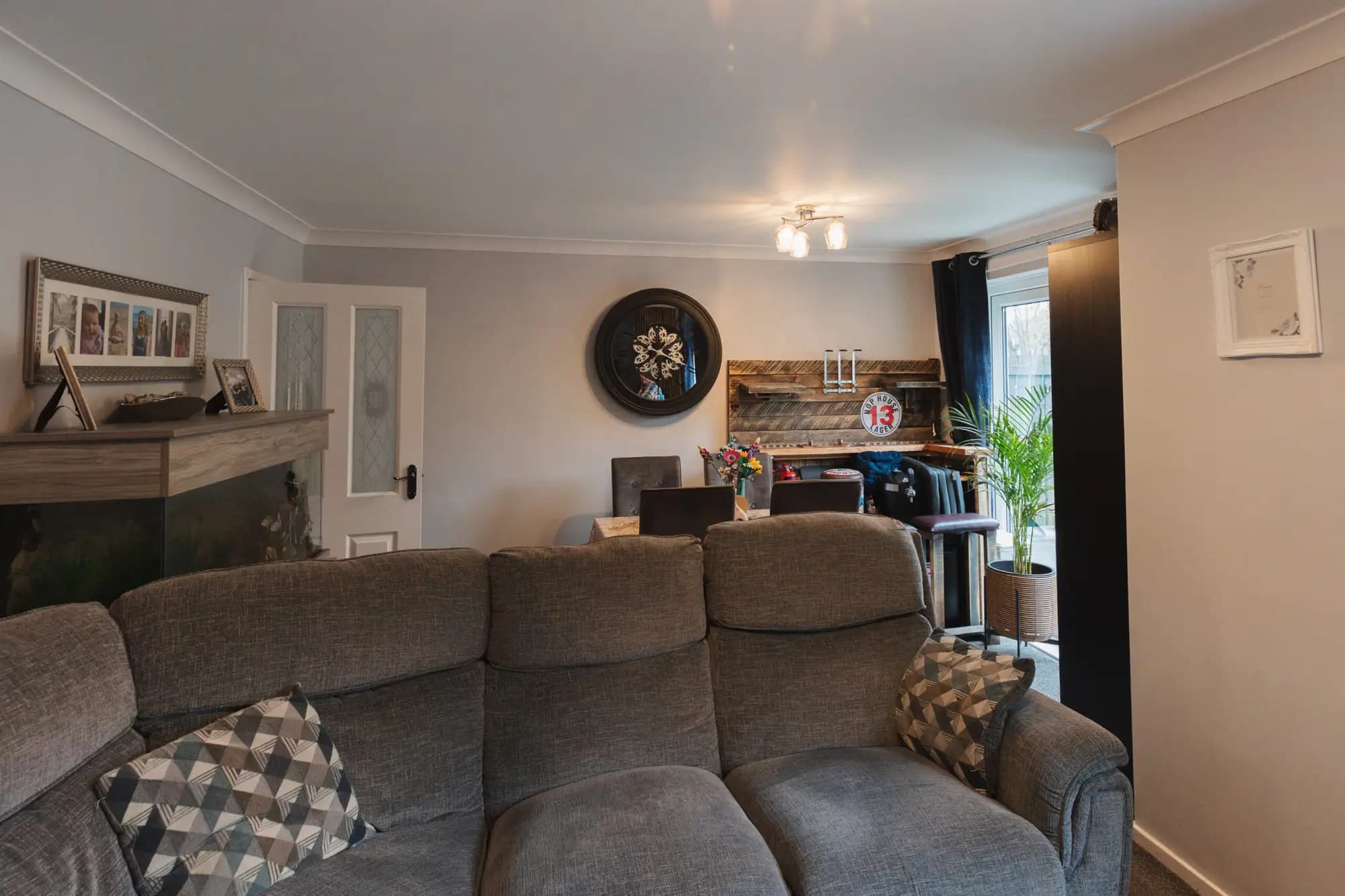 property photo 5 of 25