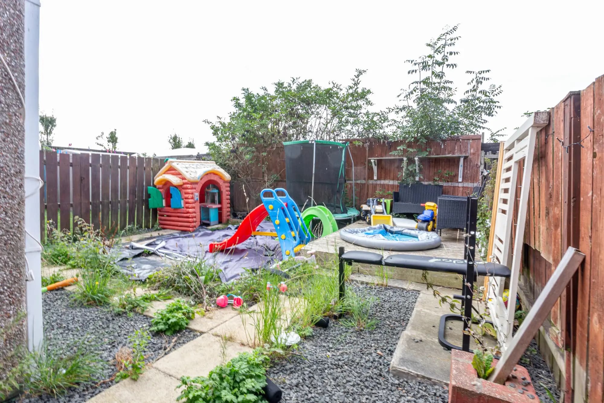 property photo 15 of 17