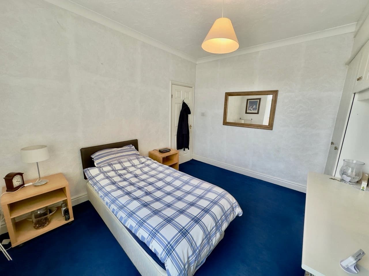 property photo 11 of 22