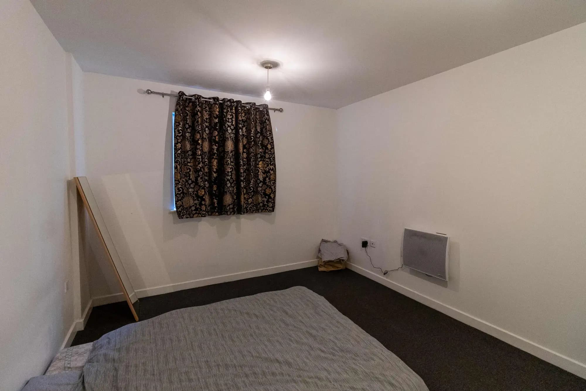 property photo 11 of 13