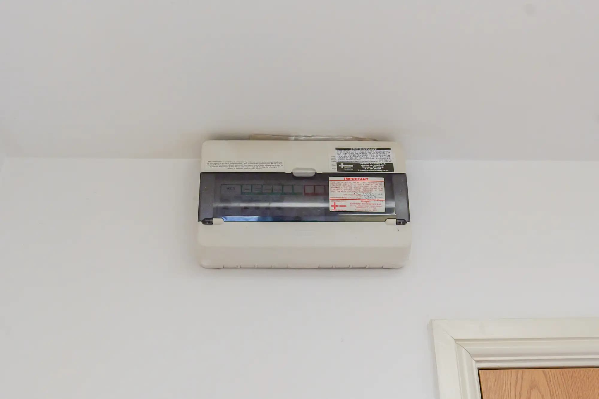 property photo 11 of 22