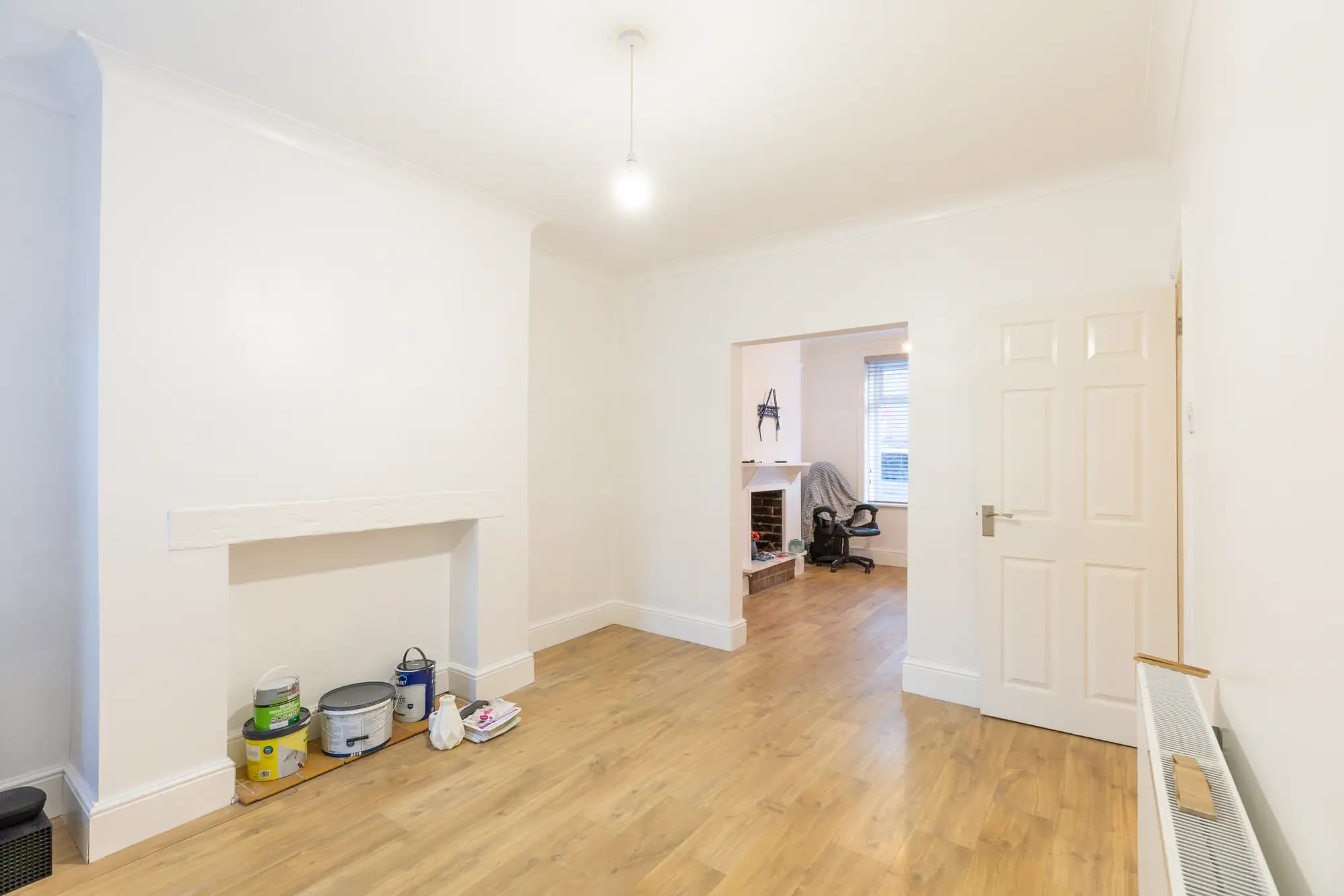 property photo 4 of 16