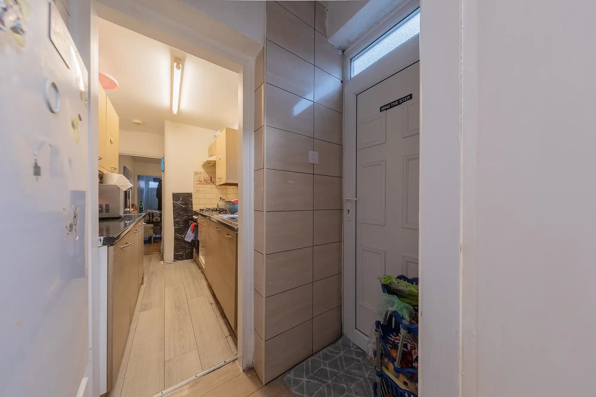 property photo 7 of 25