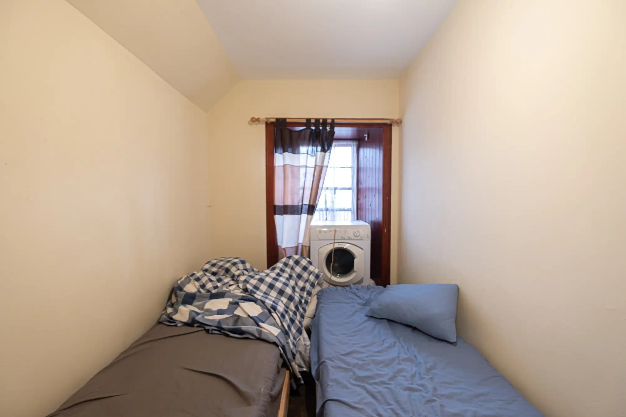 property photo 17 of 26