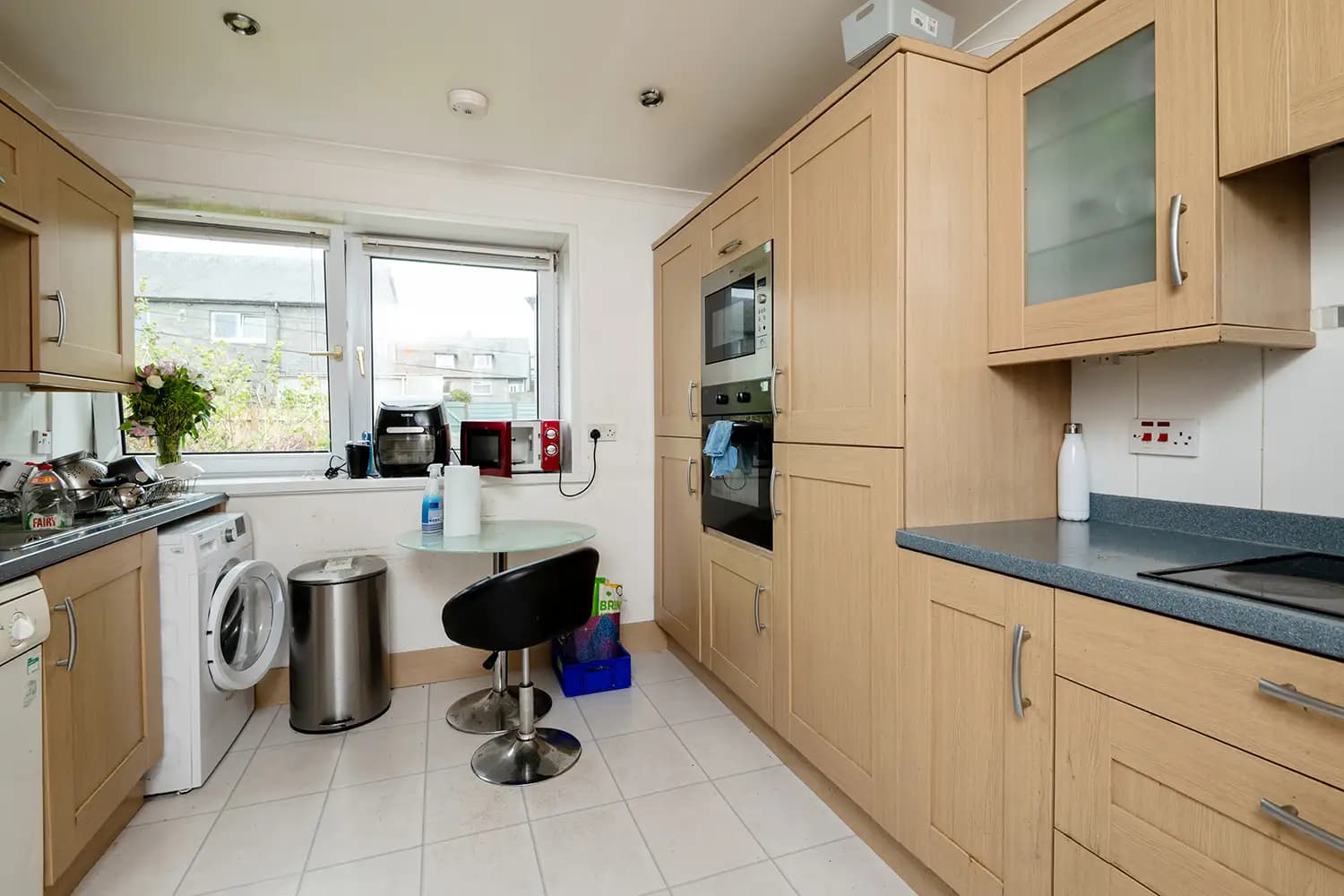 property photo 5 of 36