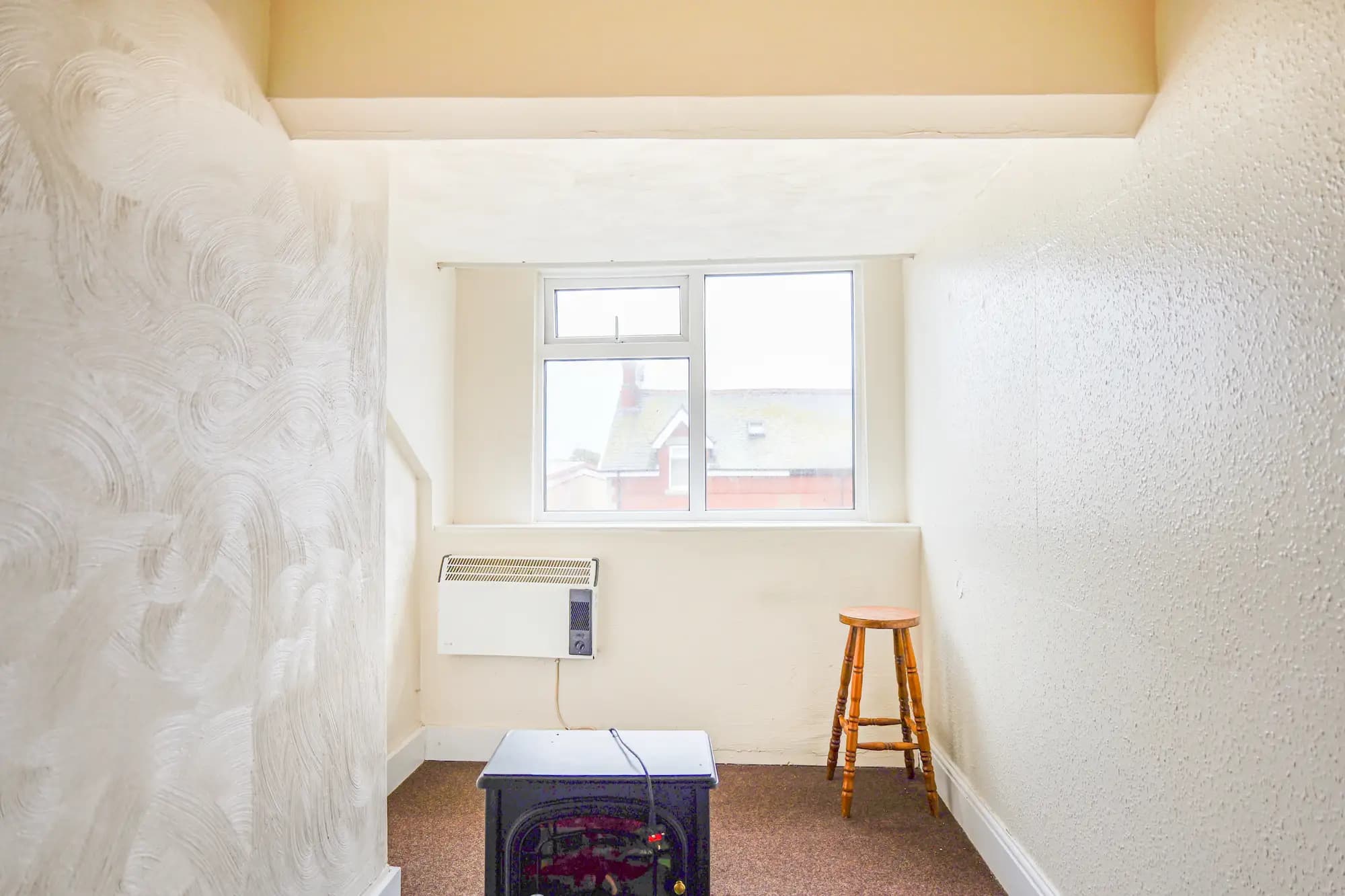 property photo 26 of 40