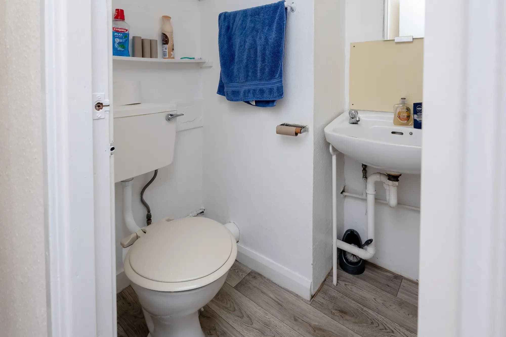 property photo 12 of 27