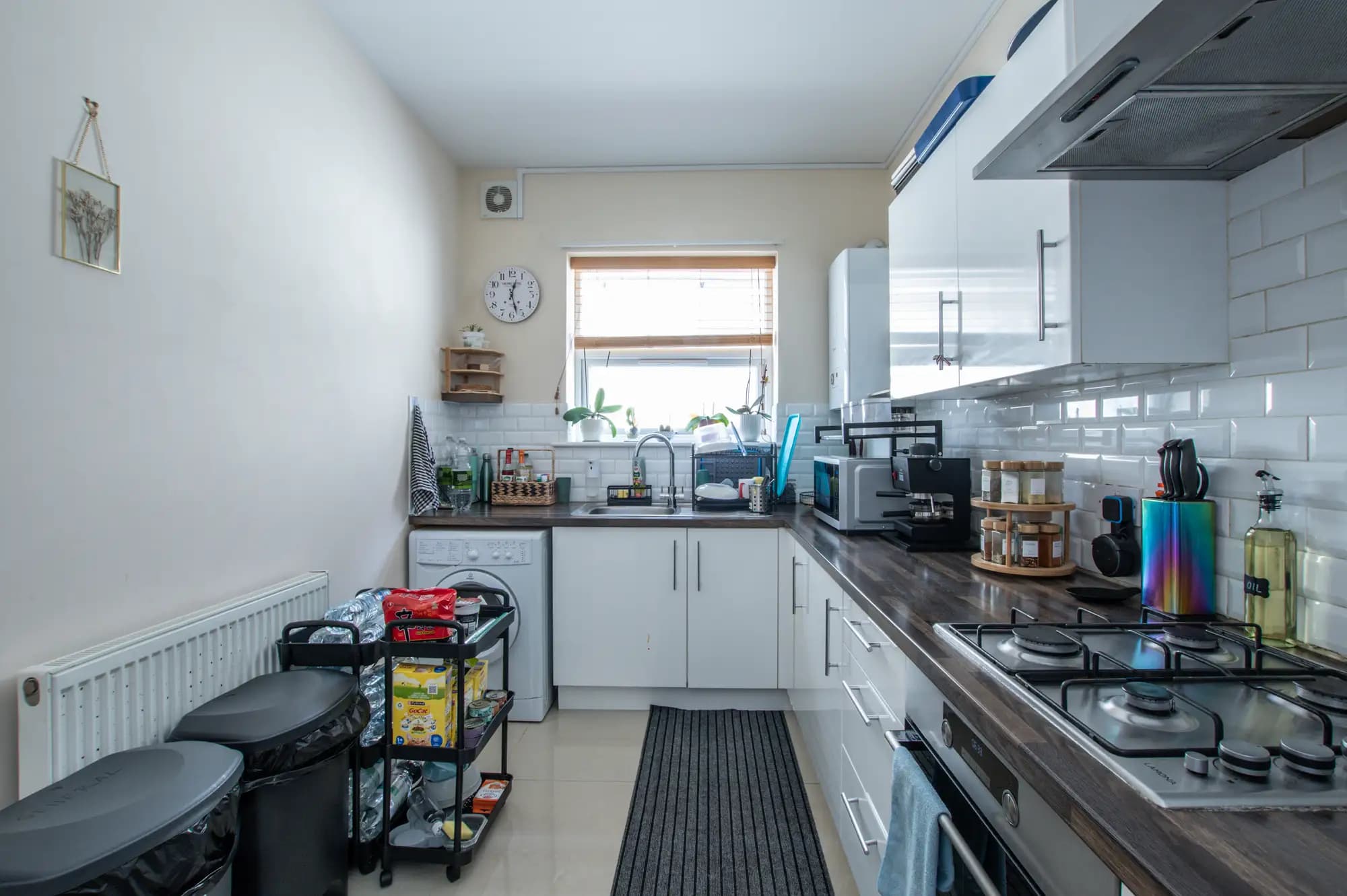 property photo 7 of 18
