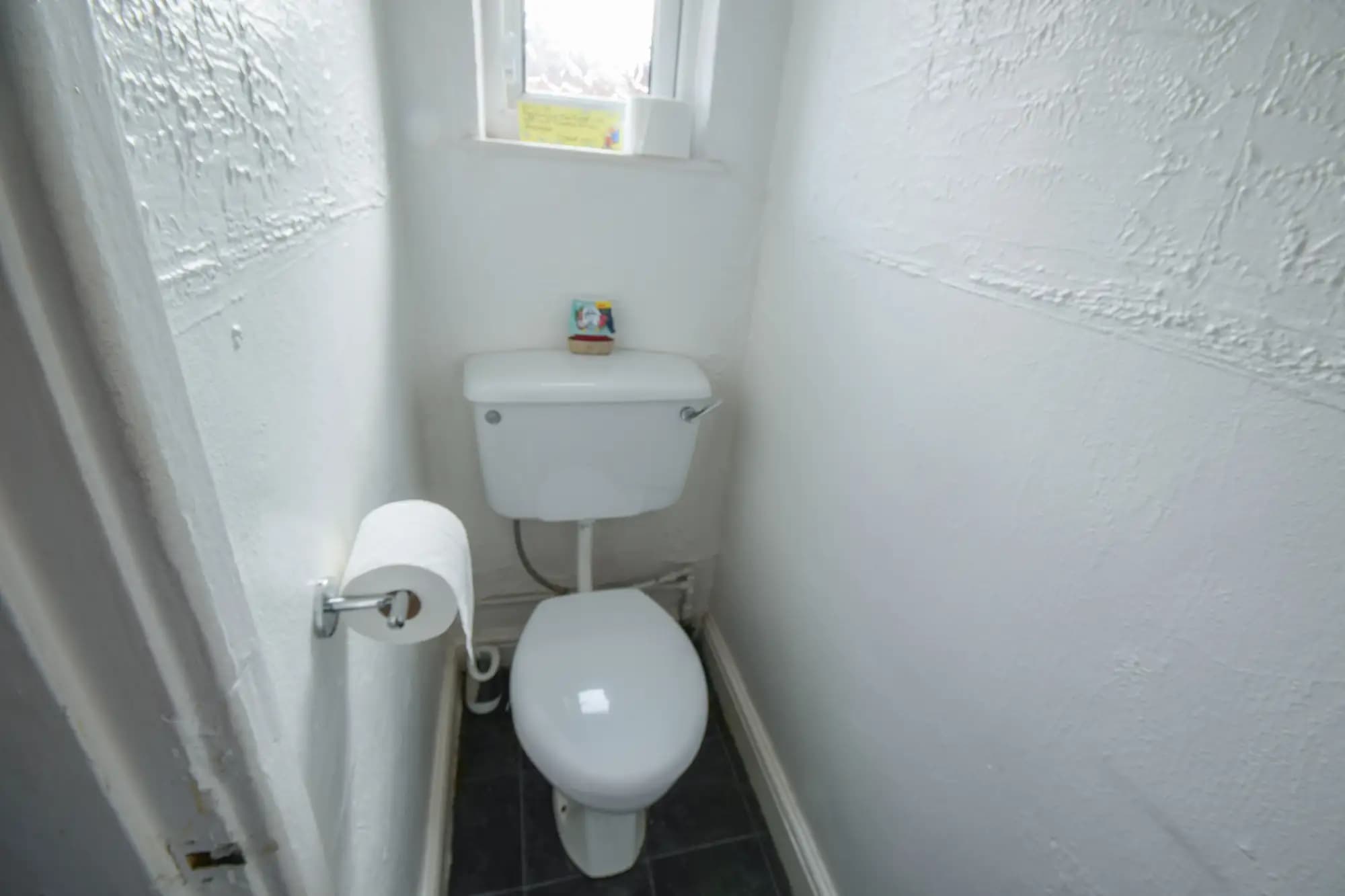 property photo 10 of 20