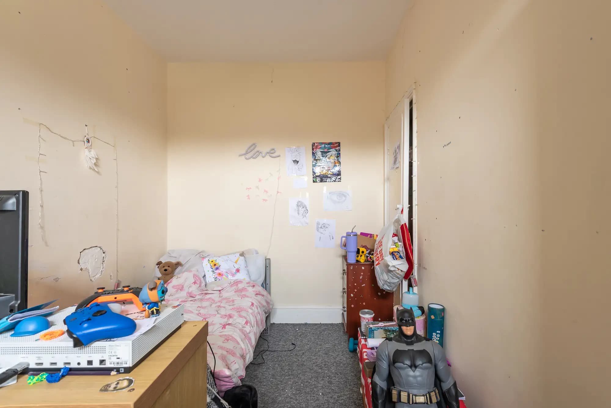 property photo 16 of 29
