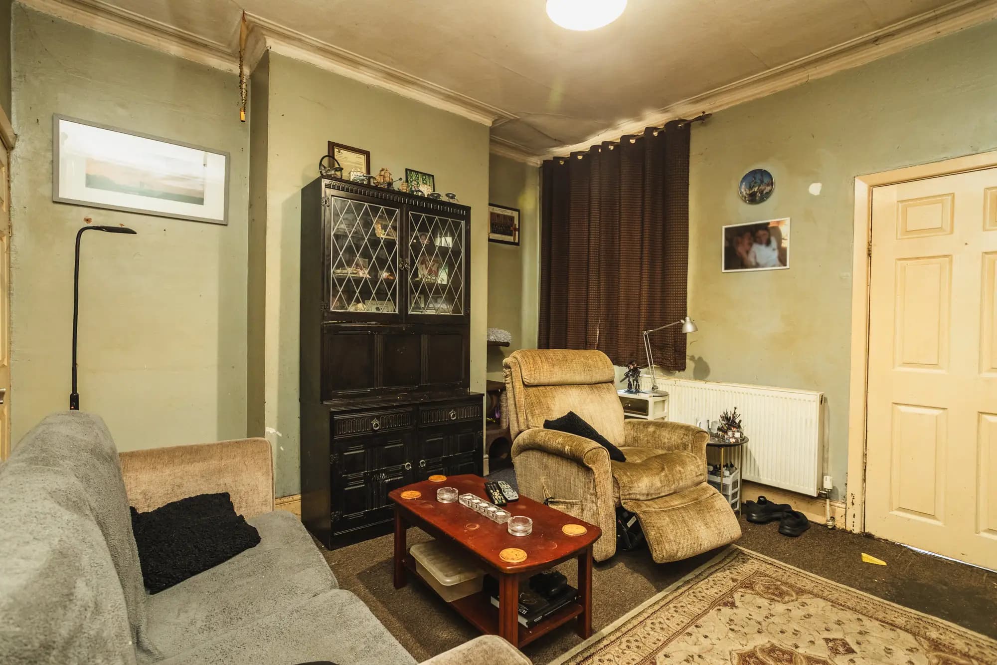 property photo 3 of 20