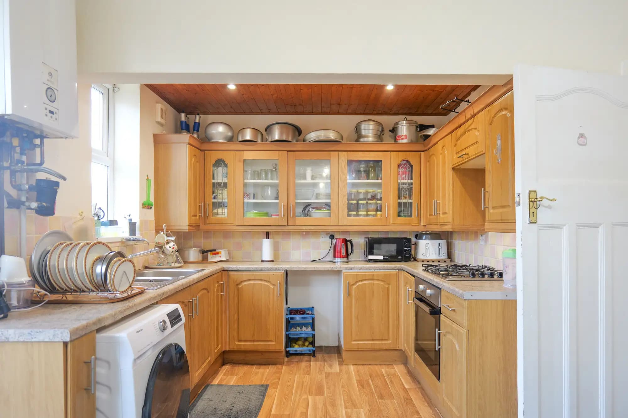 property photo 4 of 17