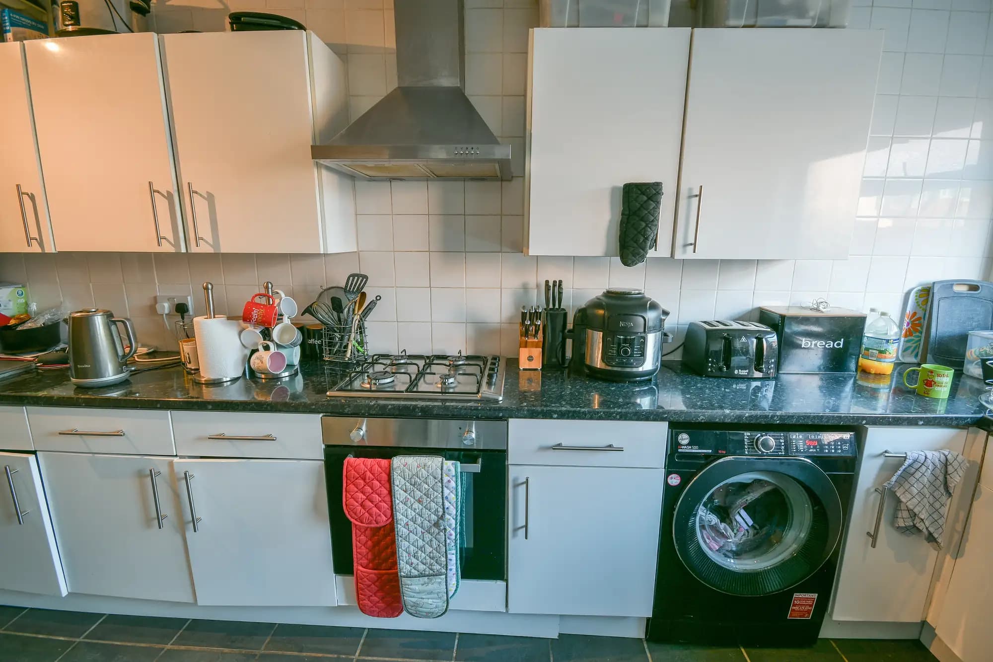 property photo 5 of 19