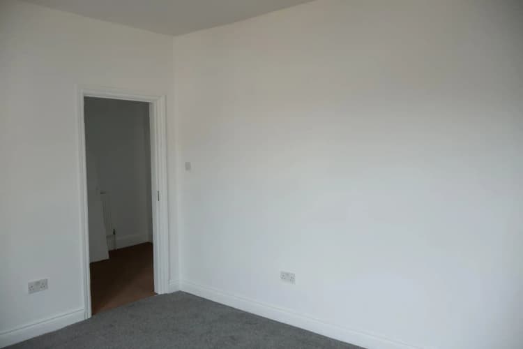 property photo 26 of 37