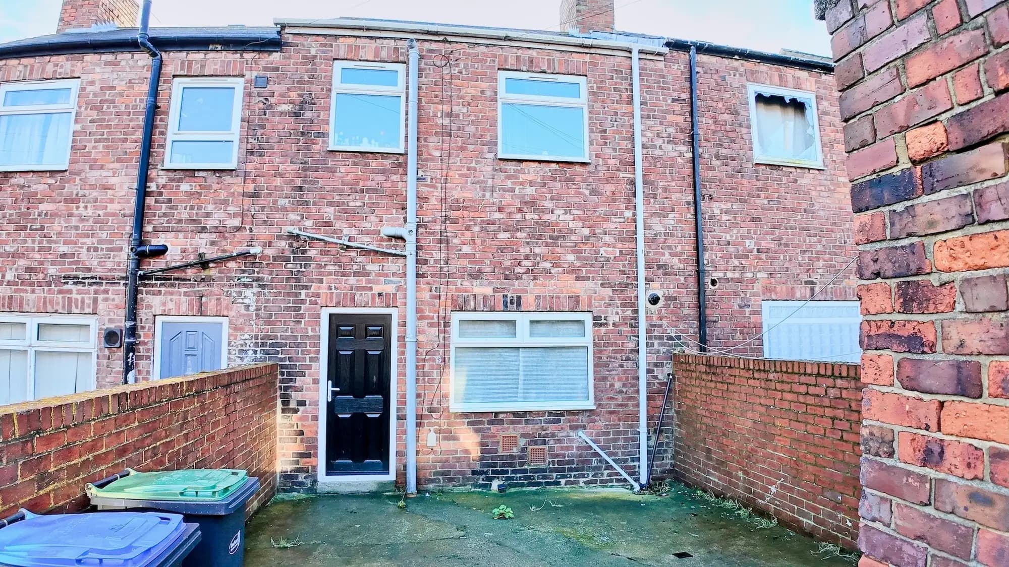 property photo 14 of 15