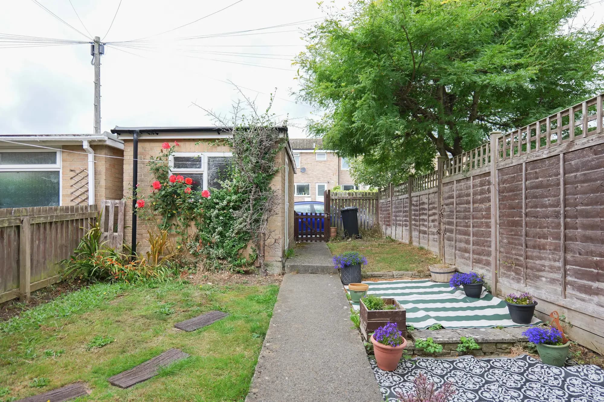 property photo 21 of 25
