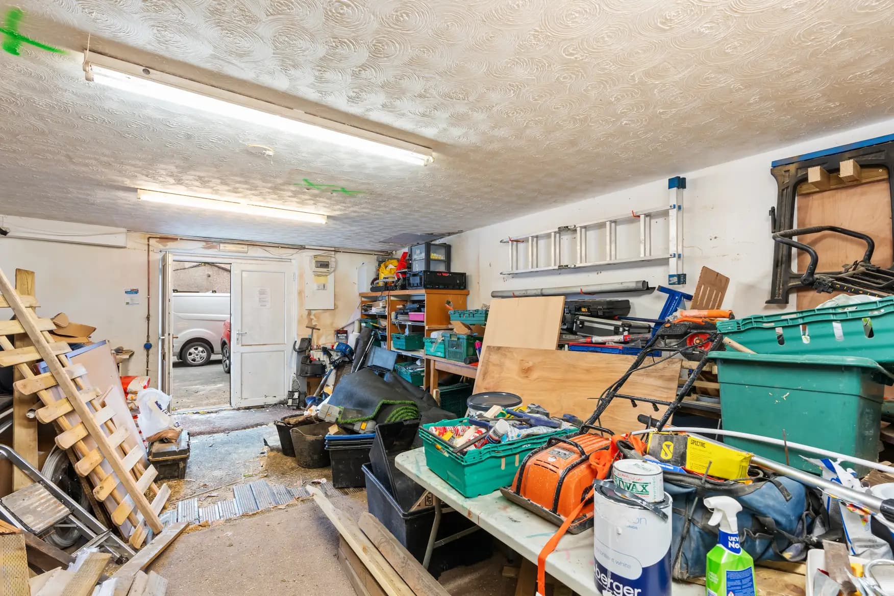 property photo 5 of 5
