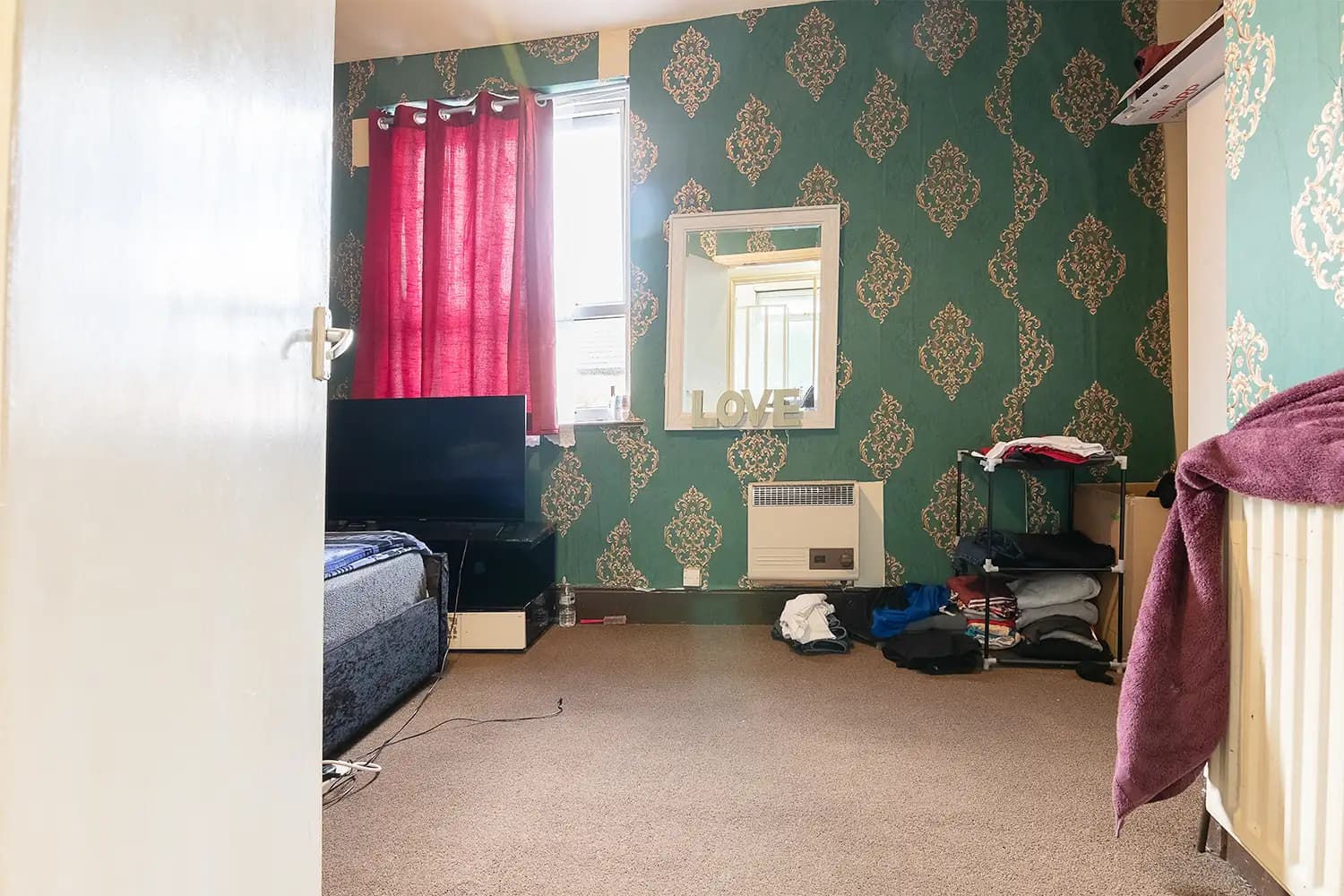 property photo 18 of 24