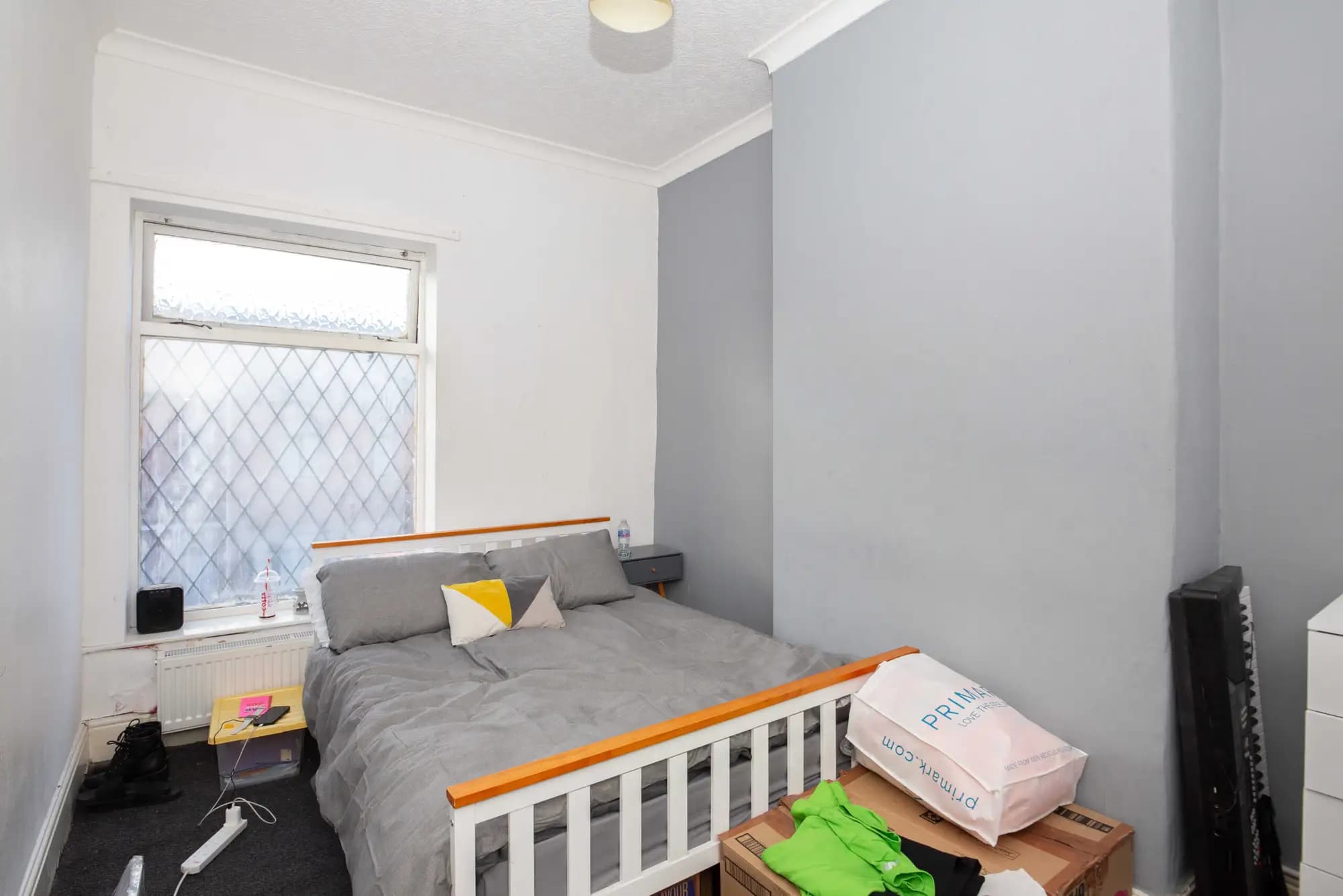 property photo 8 of 17