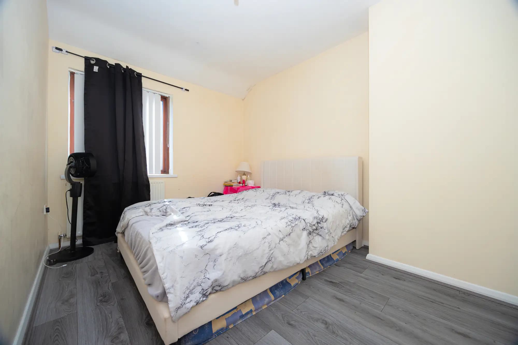 property photo 11 of 15