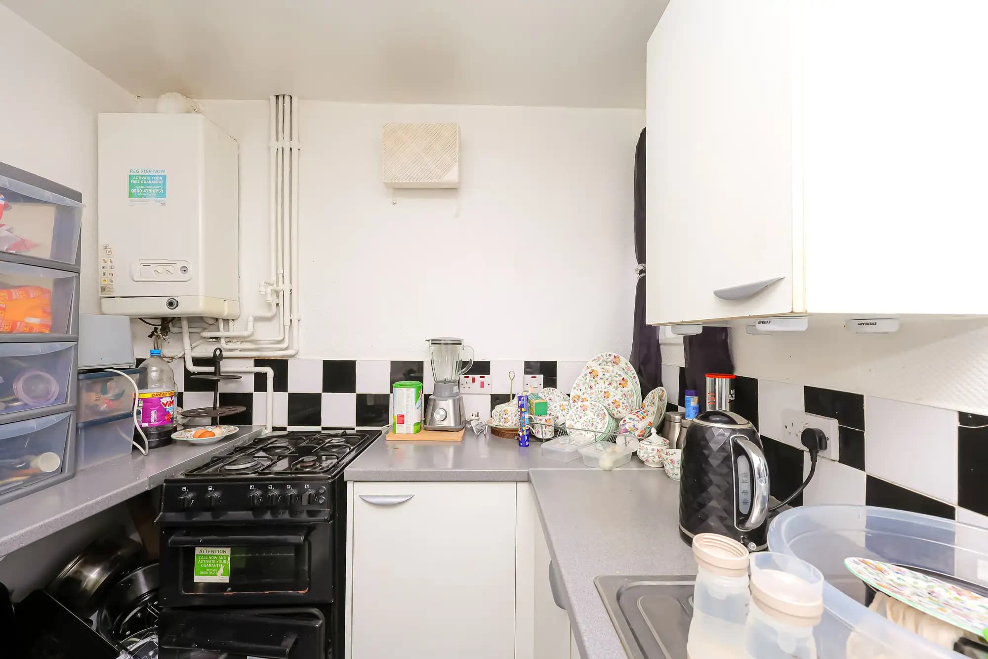 property photo 6 of 32
