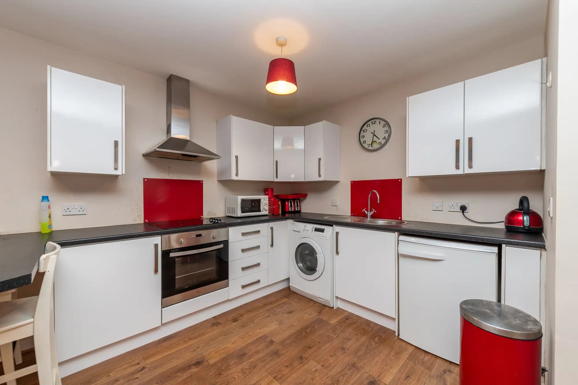 property photo 6 of 26