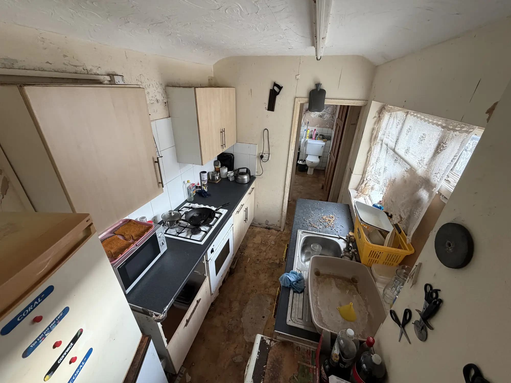 property photo 6 of 16