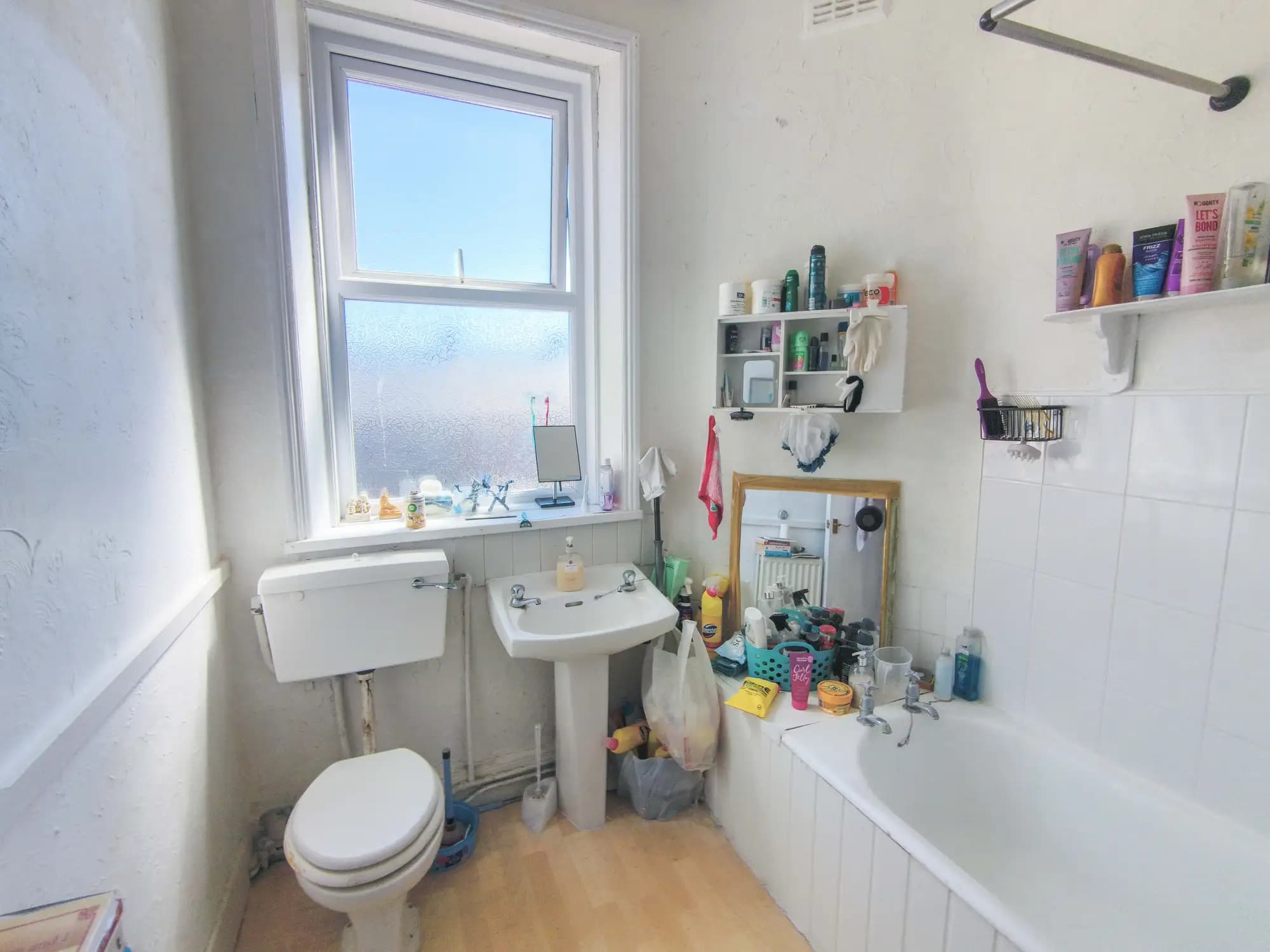 property photo 14 of 28