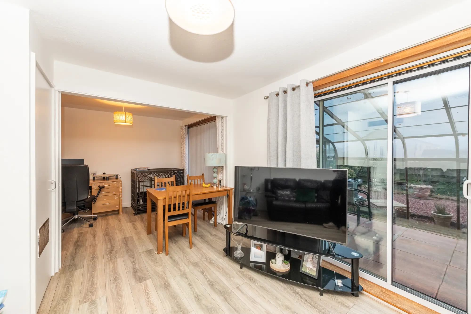 property photo 4 of 37