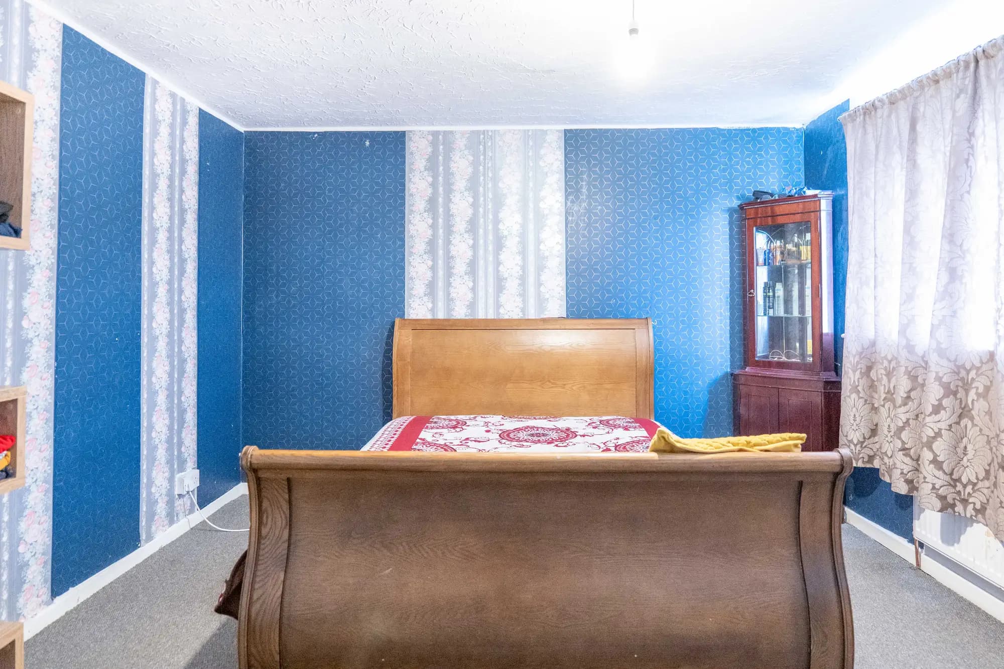 property photo 10 of 21