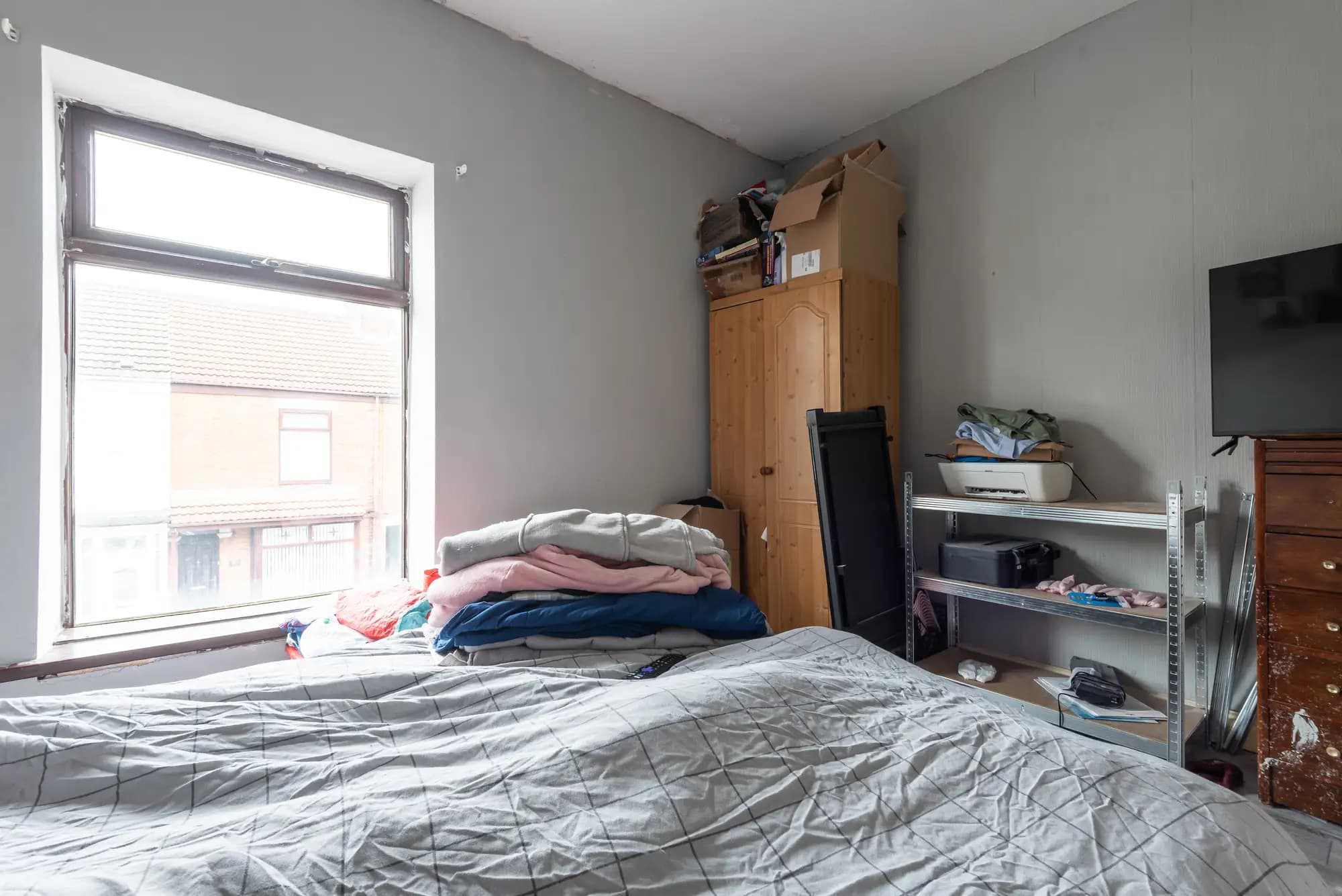 property photo 9 of 17