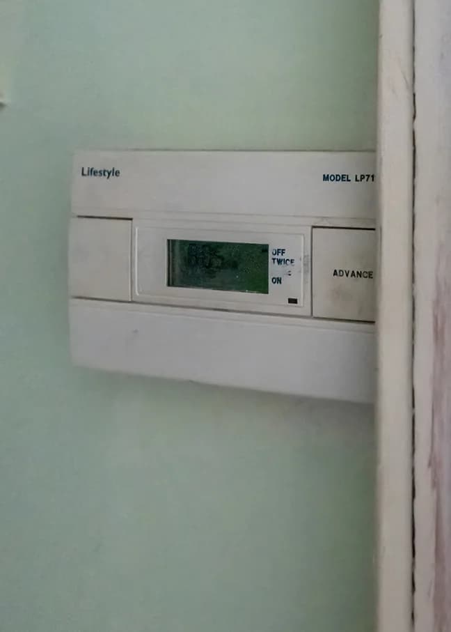 property photo 12 of 16