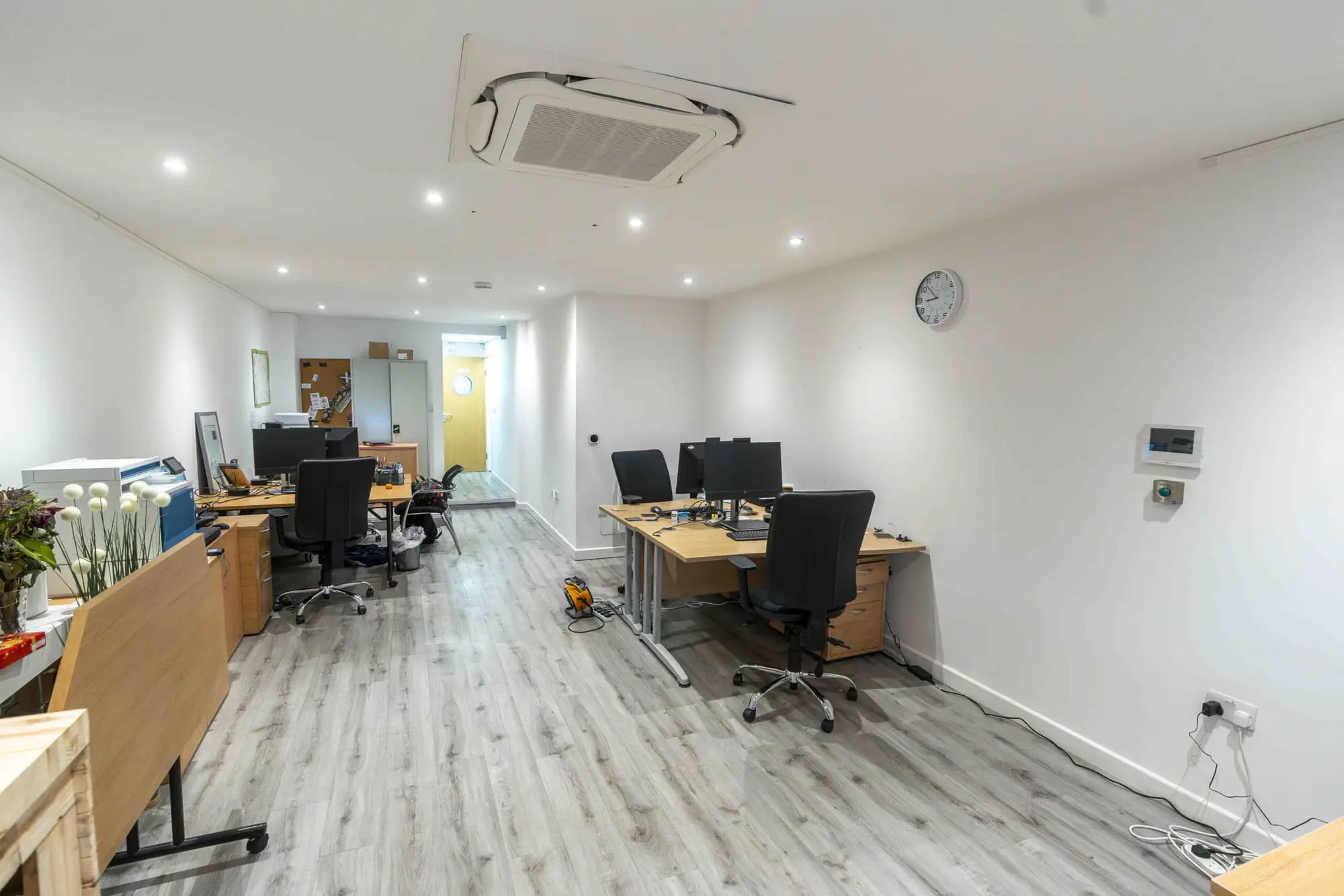 property photo 12 of 23