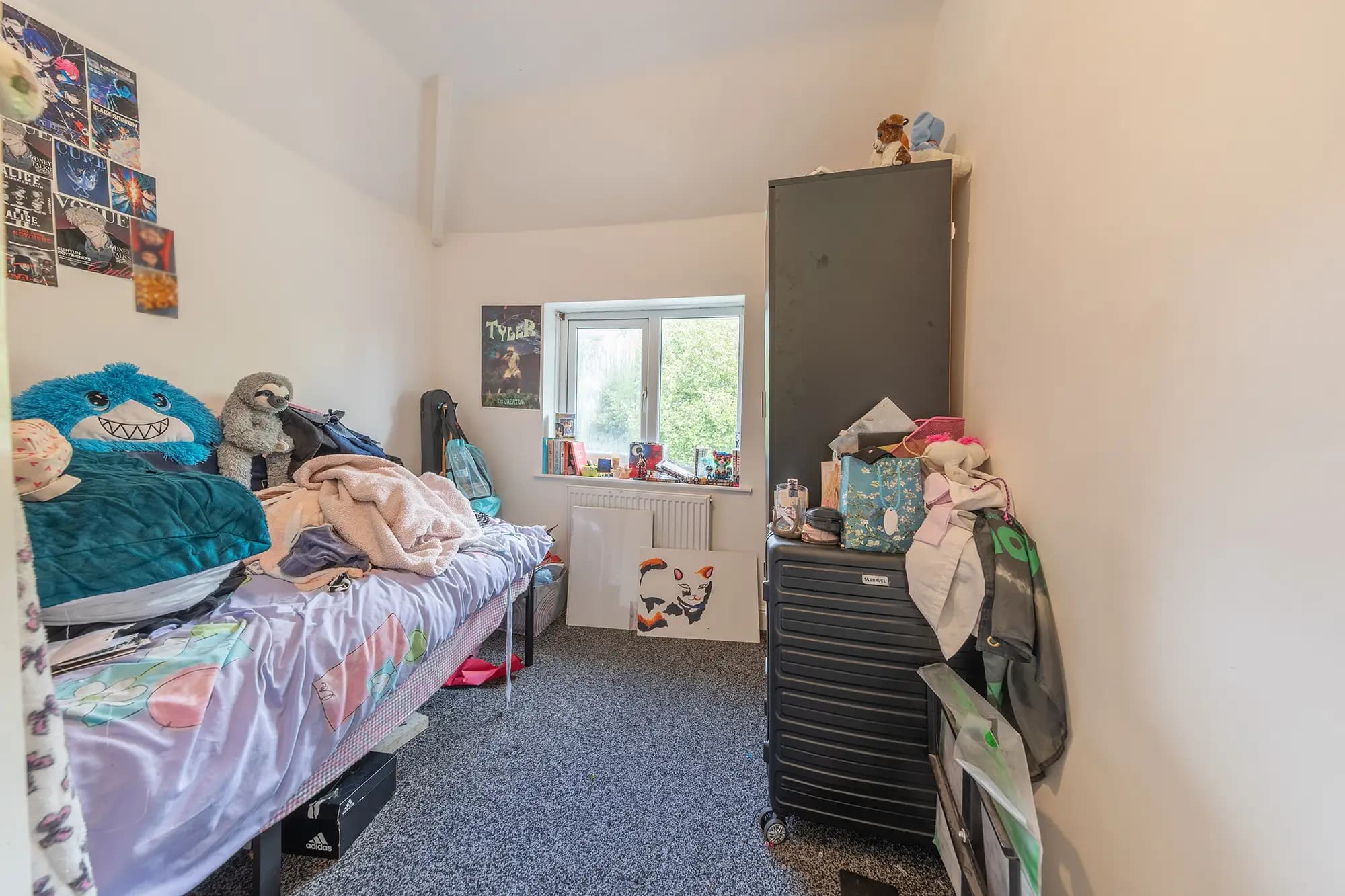 property photo 11 of 37