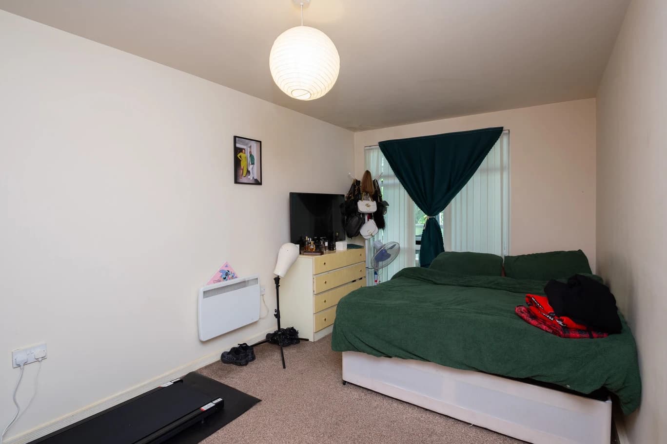 property photo 13 of 23