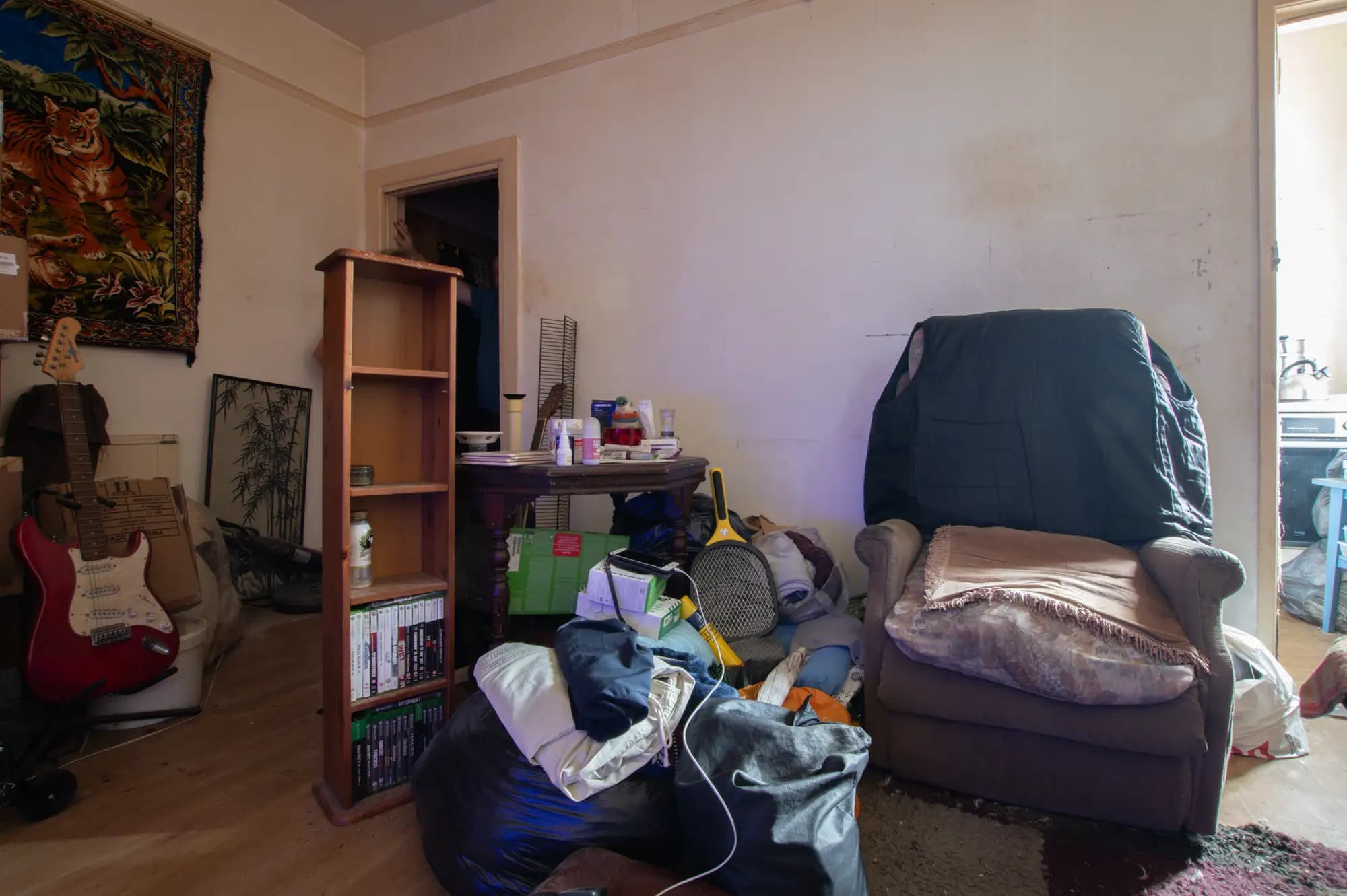 property photo 4 of 11