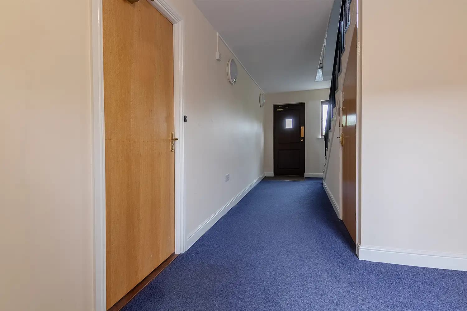 property photo 14 of 17