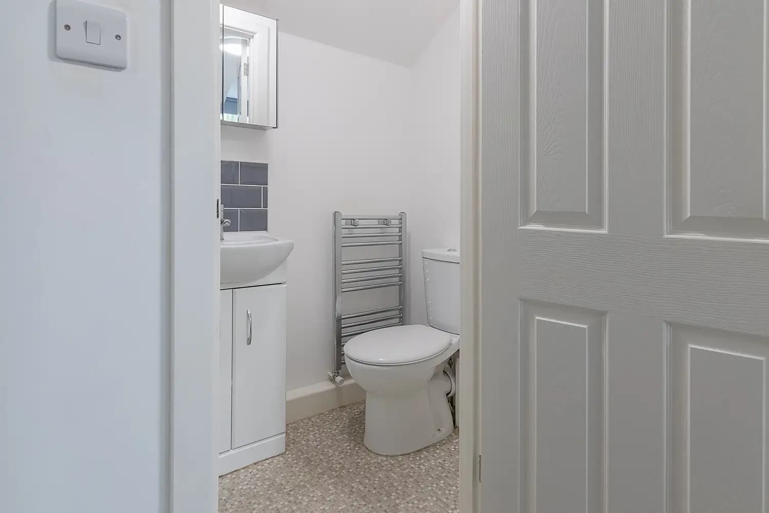 property photo 9 of 35