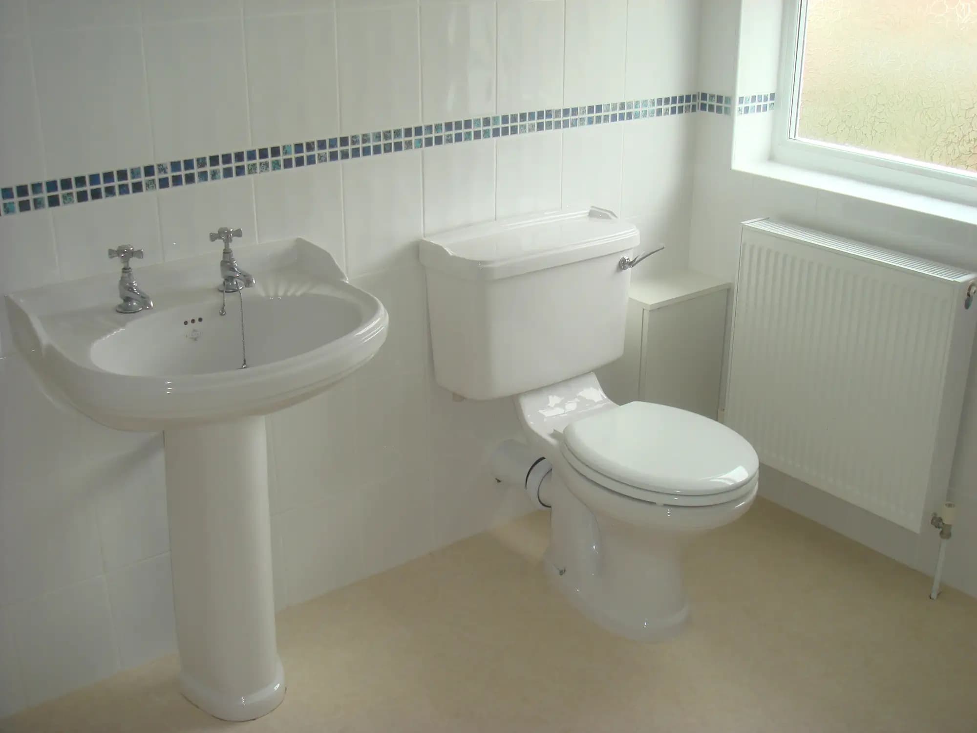 property photo 7 of 38