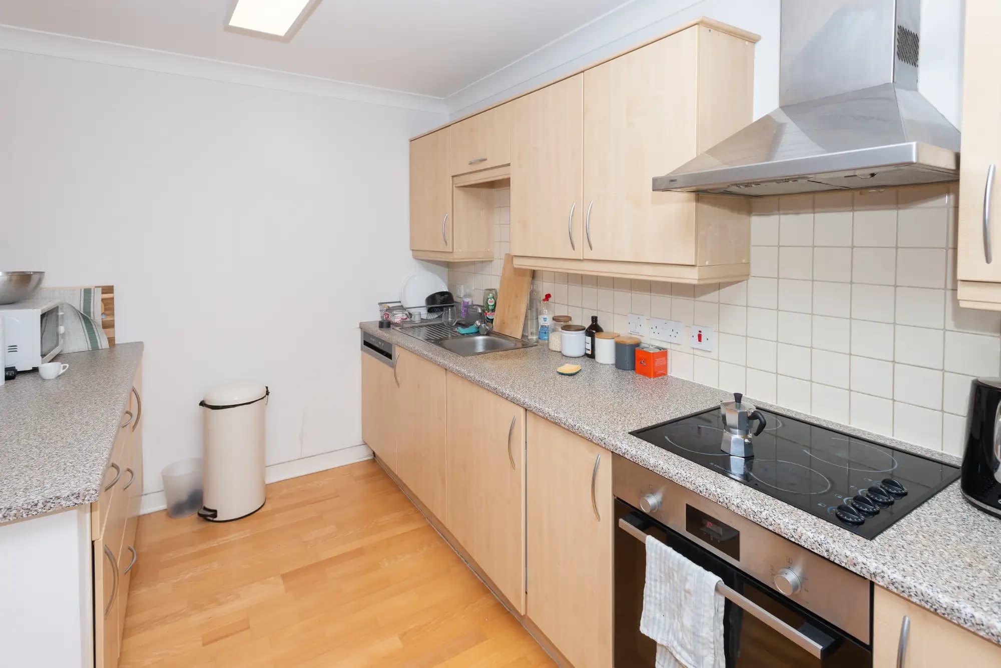property photo 5 of 24