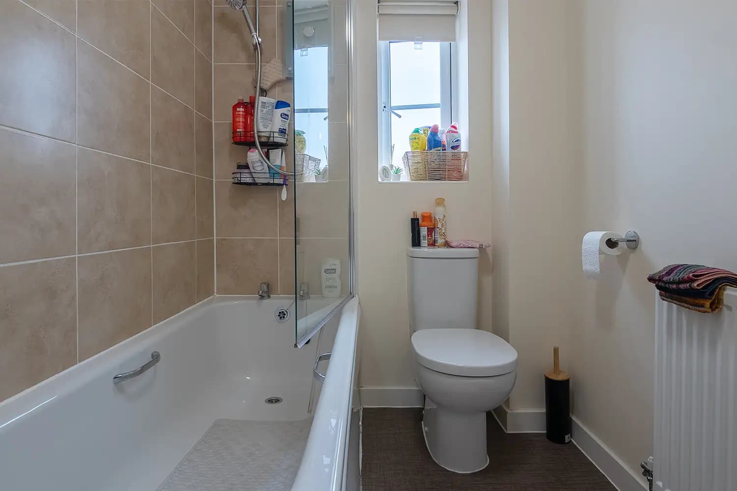 property photo 11 of 27