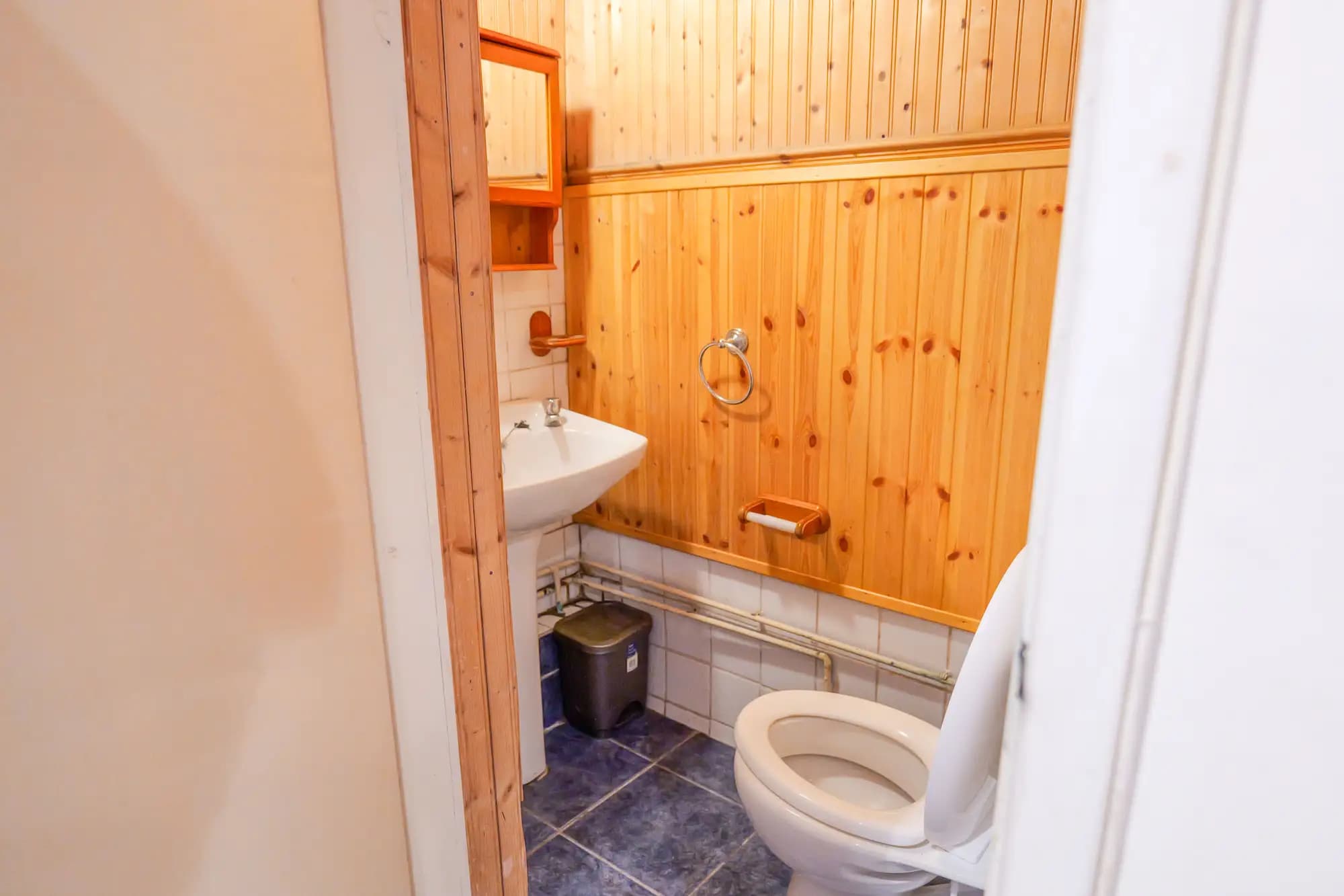 property photo 7 of 24