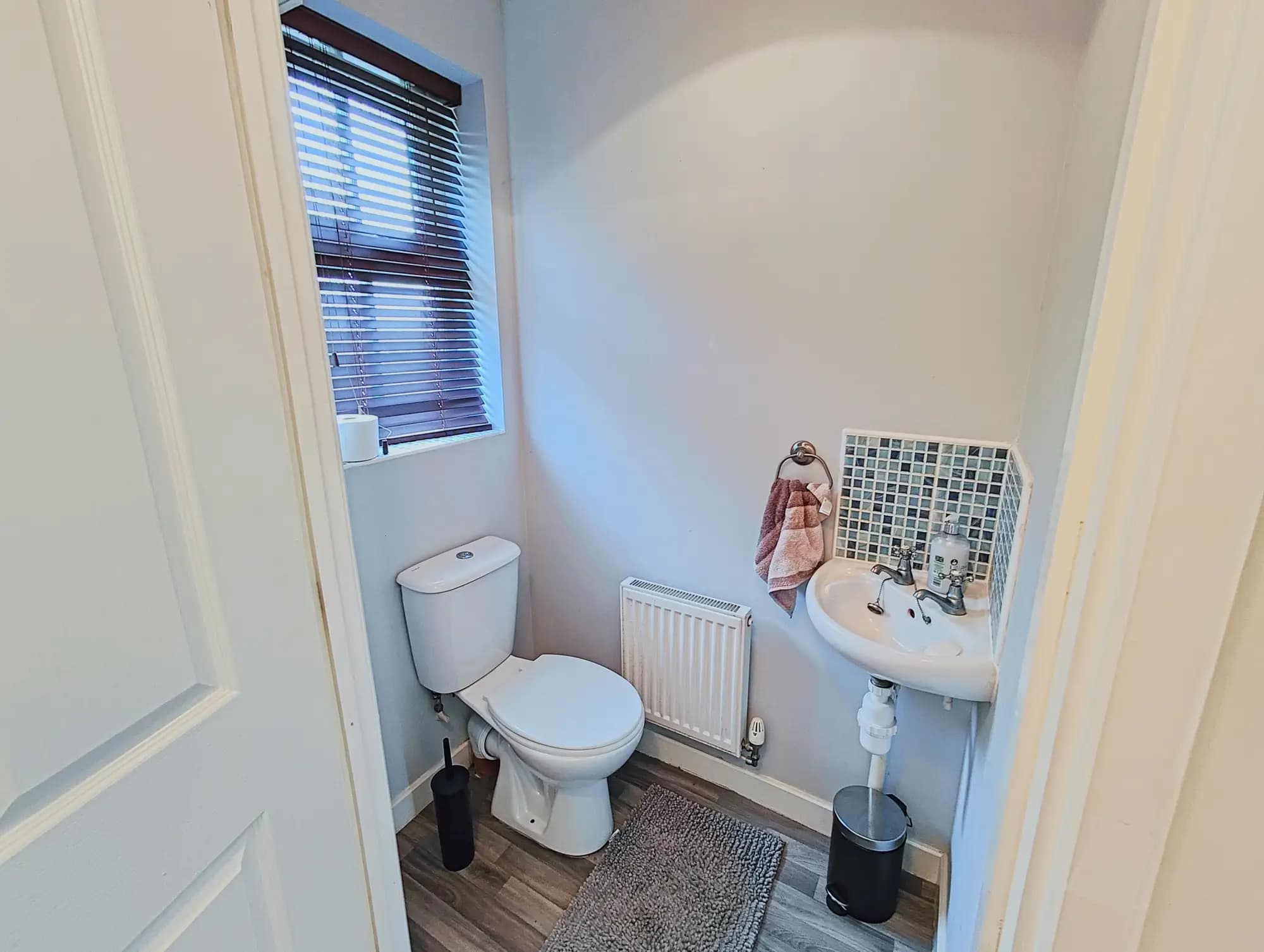 property photo 8 of 23