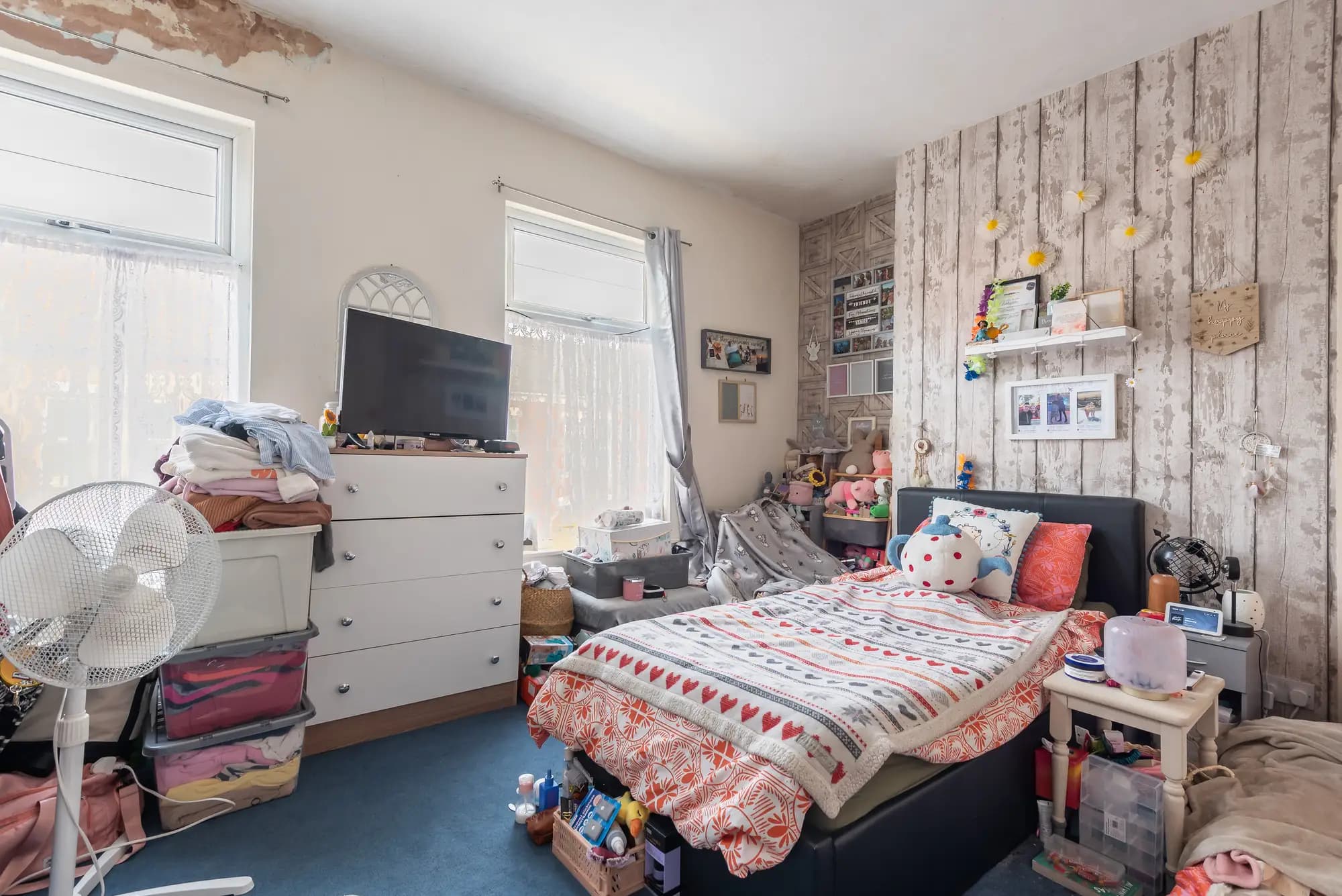 property photo 11 of 23