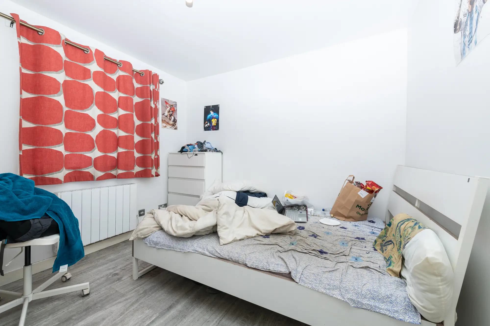 property photo 20 of 44